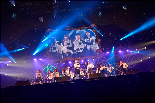 「E-Girls」27枚目/52