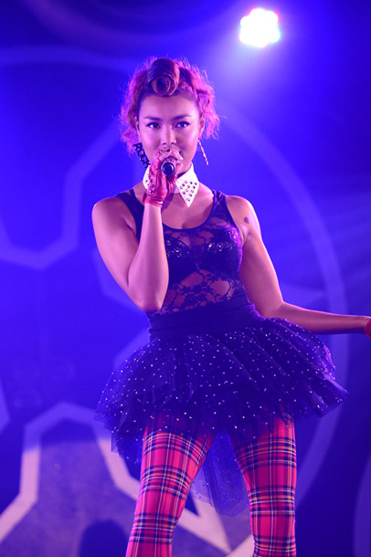 「Crystal Kay」31枚目/52