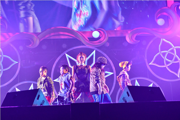 「Crystal Kay」38枚目/52