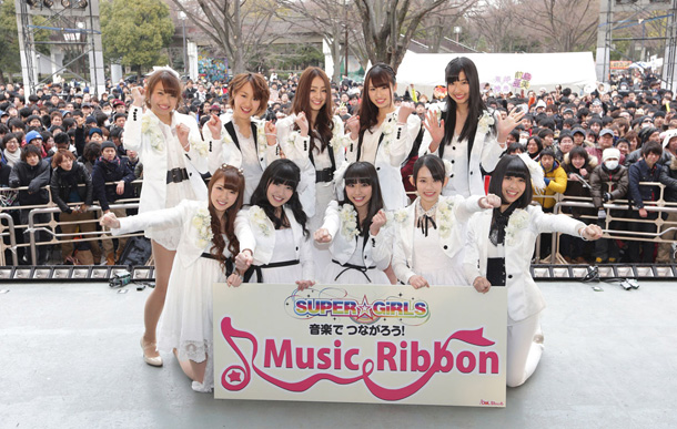 「スパガが6月に武道館決定 小室が作詞作曲の新曲も披露」1枚目/3