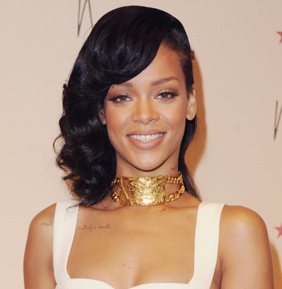 「リアーナのコレクションがロンドン・ファッションウィークに登場」1枚目/1