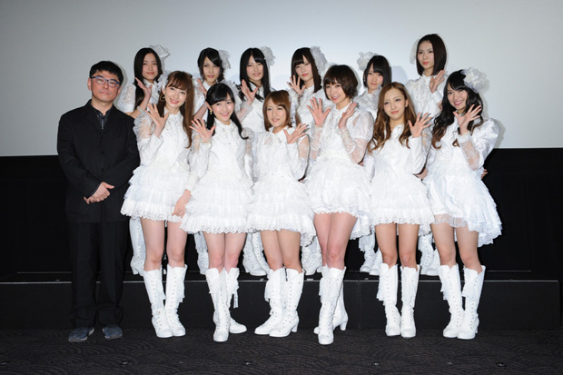 「AKB48 板野卒業への想い 高橋、小嶋、渡辺、篠田ら語る」1枚目/8