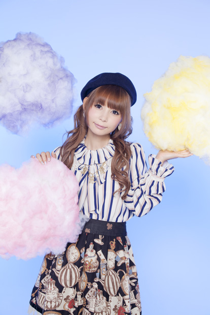 「中川翔子」4枚目/8