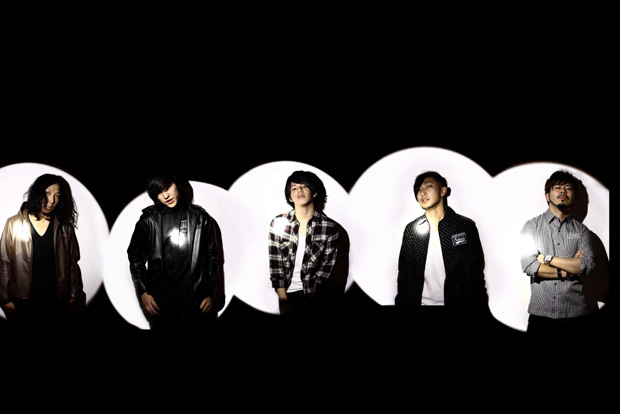 「期待のバンドMY FIRST STORY ギター演奏支援アプリで本人監修スコア配信」1枚目/4