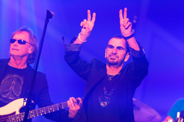 「リンゴ・スター＆ヒズ・オール・スター・バンド」19枚目/21