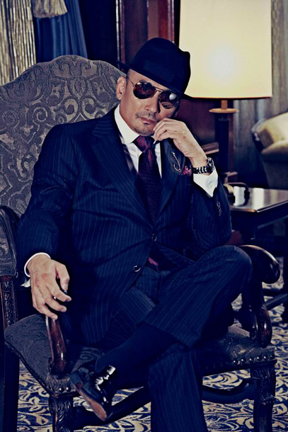 「CKB横山剣 秋元康とコラボ、「マゾヒスティックな快感の中に今います」」1枚目/1