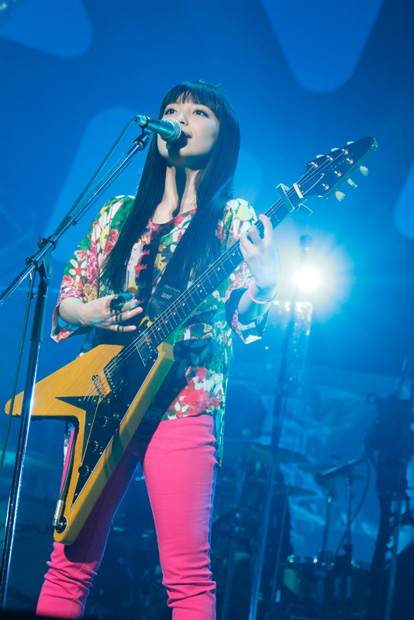 「at　武道館」7枚目/14