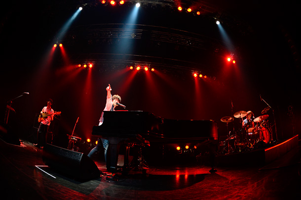 「WEAVER 新曲リリース＆メンバー誕生祭開催、ツアー最終日にPV撮影も」1枚目/3