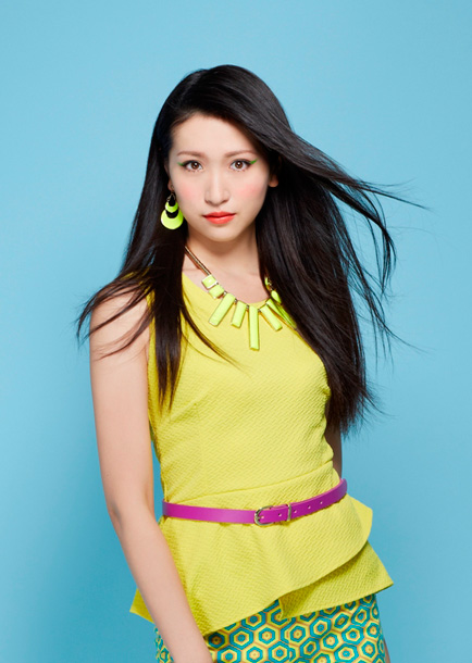 「アイドリング!!!横山 前山田健一プロデュースでソロデビュー」1枚目/2