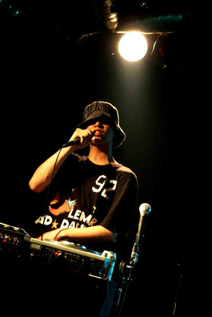 「呂布」8枚目/9