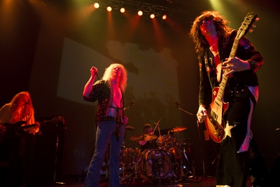 「目の前にツェッペリン？『熱狂の詩』完全再現コンサート」1枚目/3