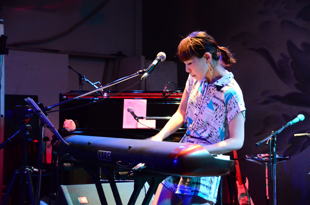 「世武裕子 ツアー東京公演で、国分＆乙武W主演の映画曲など披露」1枚目/6