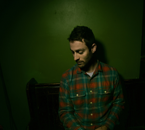 「オーウェン 通算7枚目となる新作『ラミ・デュ・ププル』が日本先行発売」1枚目/2