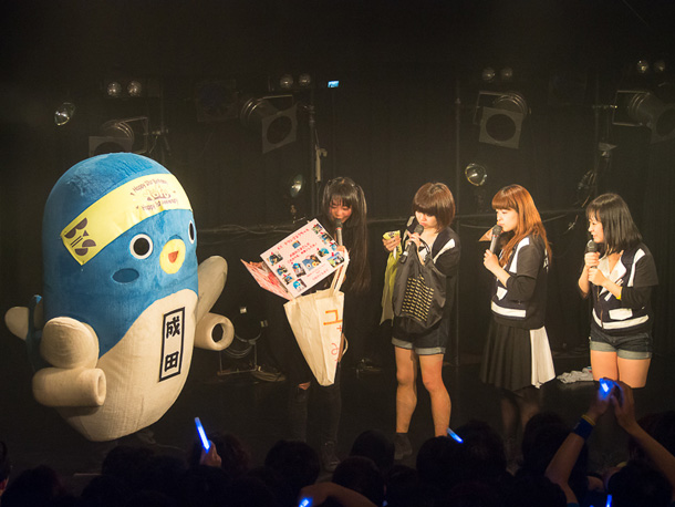 「BiS優等生担当の生き様「みんな大好きぃ!!」新人は生々しい姿を」1枚目/71