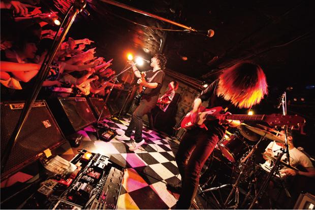 「THE NAMPA BOYS 秋リリースの新作からデモ音源販売」1枚目/4