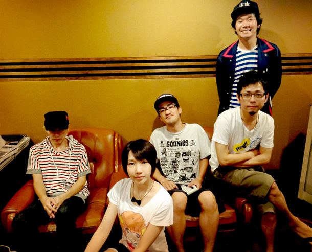 「神聖かまってちゃん 劔マネジャー「恥ずかしながら戻って参りました」」1枚目/2