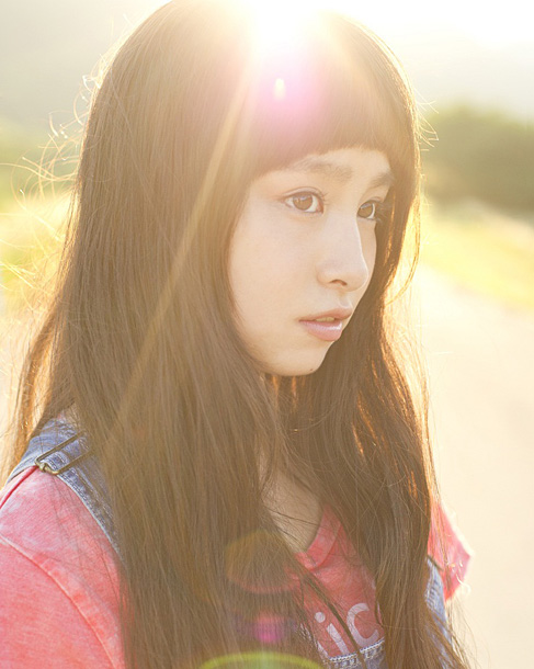 「『saku saku』5代目MCトミタ栞 ラジオ冠番組始まる」1枚目/3