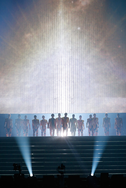 「EXILE HIROのラストライブで魅せた日本最大級のエンターテインメント」1枚目/13