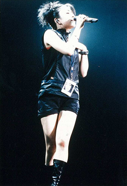 「【LUV LIVE】の写真」2枚目/4