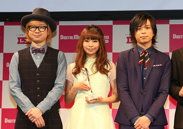 「レコチョク受賞イベント時の写真　ケラケラ」8枚目/13