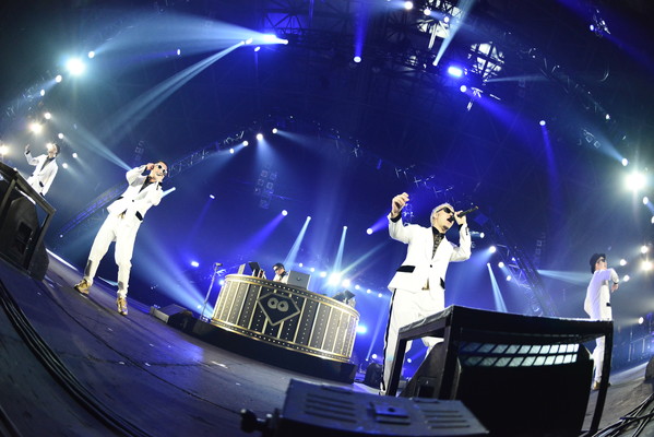 「【CDJ13/14】2日目はマキホル狂喜乱舞、小室哲哉サプライズゲスト、RIP SLYMEは堺雅人トリビュート曲連発！」1枚目/7