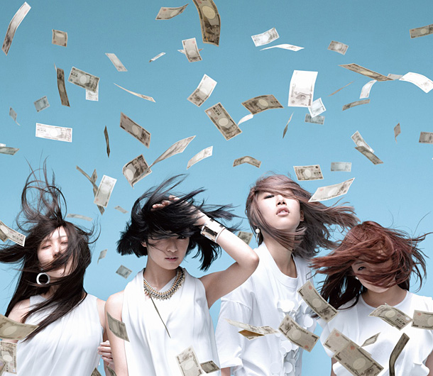 「“売れたいバンド”赤い公園 総額1000万円を使った新作ビデオ公開」1枚目/2