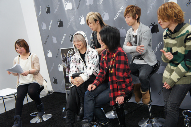 「2015年大ブレイクのSuG 復活ライブ映像化＆ゲリラ敢行を発表」1枚目/4