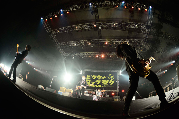 「THE BAWDIES」37枚目/61