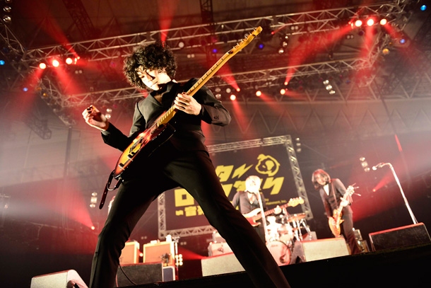 「THE BAWDIES」38枚目/61