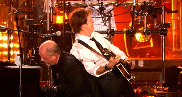 「ポール、ボン・ジョヴィ、ビリー・ジョエル、サイモン＆ガーファンクル NYで行われた伝説のライブをシリーズ上映」1枚目/2