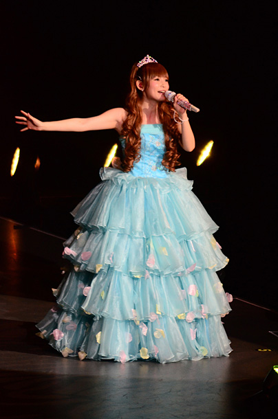 「中川翔子」3枚目/4