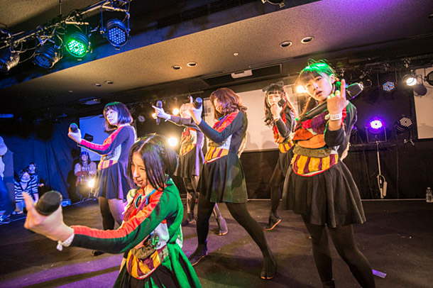 「BiS“キング・オブ・サブカル”の称号獲得 AKB48と勘違いする人も？」1枚目/14