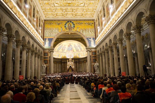 「指揮者西本智実＆イルミナートフィルが、2014年もヴァチカン国際音楽祭に出演」1枚目/1