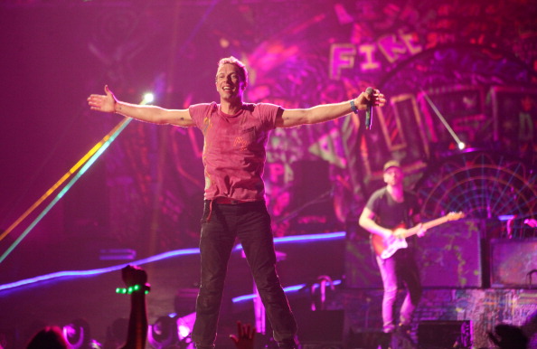 「コールドプレイ、悲しみに暮れるミック・ジャガーに「Fix You」を捧げる」1枚目/1