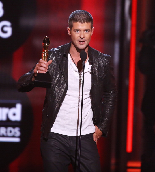 「ロビン・シック 【BBMA2014】で離婚した妻に捧げる新曲披露」1枚目/1