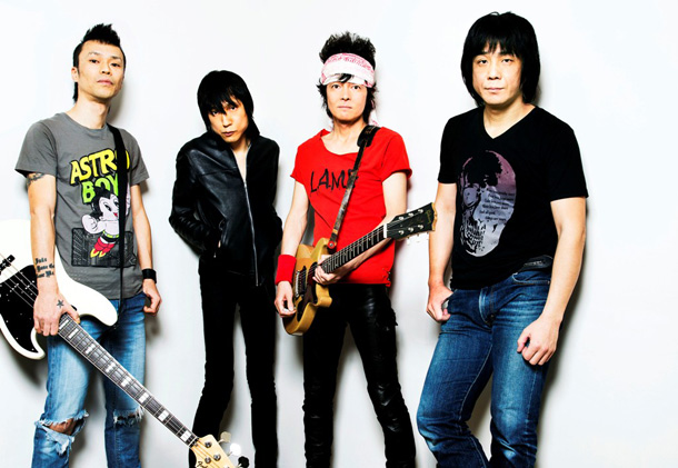 「ザ・クロマニヨンズ」2枚目/3