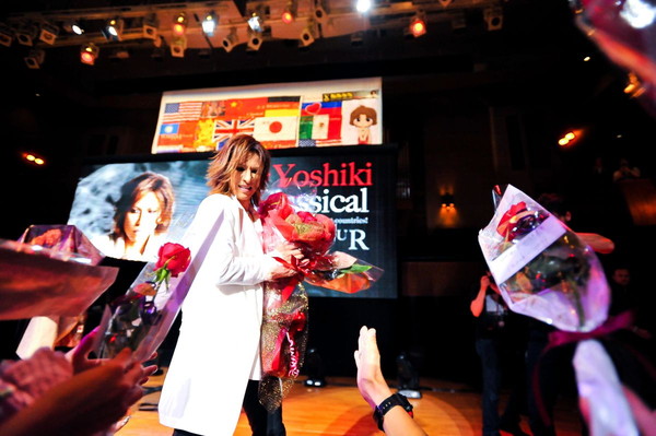 「YOSHIKI ワールドツアーがフィナーレ、8月にディナーショー開催を発表」1枚目/4