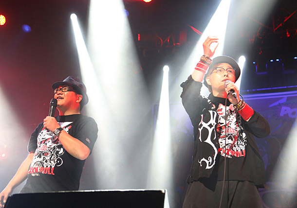 「大槻ケンヂ カンニング竹山のロックフェスで日本エレキテル連合ら芸人とコラボ」1枚目/5