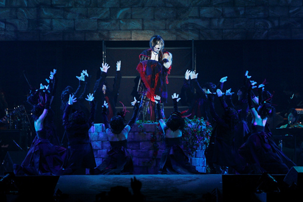 「Sound Horizon 10周年記念作品で1位に、『進撃の巨人』主題歌はWプラチナ認定」1枚目/5