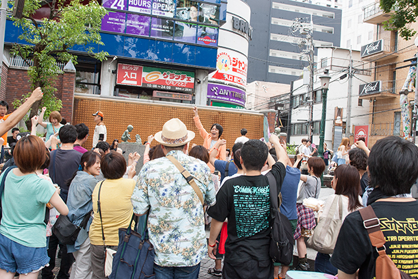 「最後は松尾よういちろう（vo）から締めのお言葉」12枚目/63