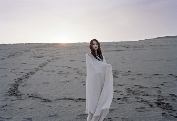 「片平里菜 Amazonデジタルミュージックストア初のSPイベント開催」1枚目/3