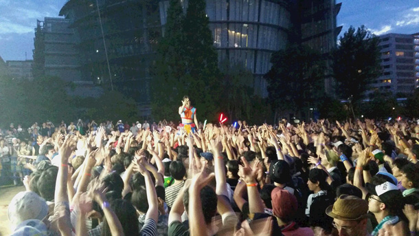 「元BiSカミヤサキ×いずこねこ茉里“プラニメ”初お披露目のTIFで大狂乱」1枚目/35