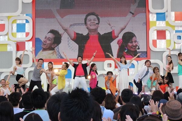 「お台場新大陸で、劇団四季のキャスト16名がスペシャルステージ」1枚目/2