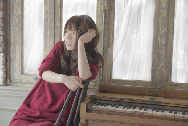 「藤田麻衣子 新作発売記念フリーライブツアー発表、東京は神田明神で」1枚目/1