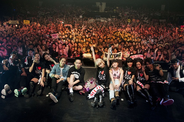 「10周年の加藤ミリヤ 2000人とお祝い＆記念アルバムも発売決定」1枚目/4