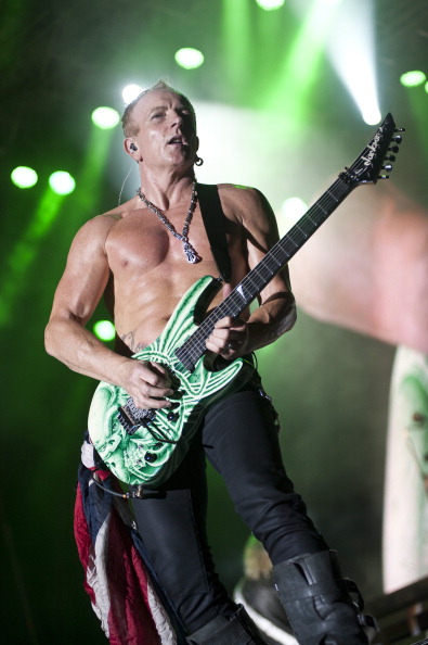 「デフ・レパードのフィル・コリン（56）、その肉体美を保つ3つの秘訣を伝授」1枚目/1