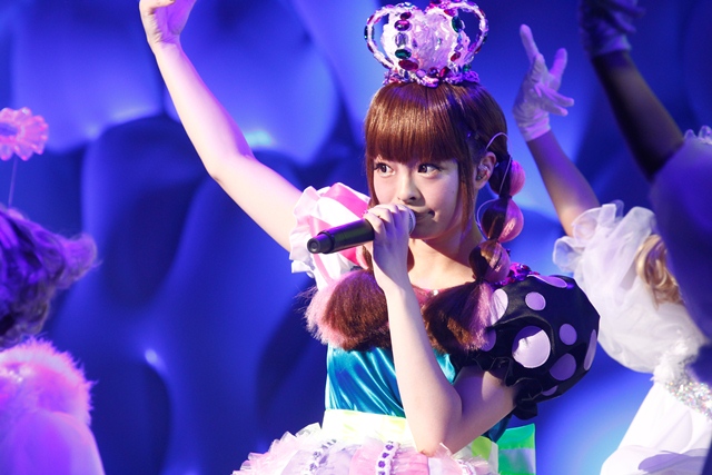 「きゃりーぱみゅぱみゅ 死後の世界コンセプトの全国ツアーが大盛況で終了、10月アリーナツアーでは“イリュージョン”に挑戦」1枚目/5