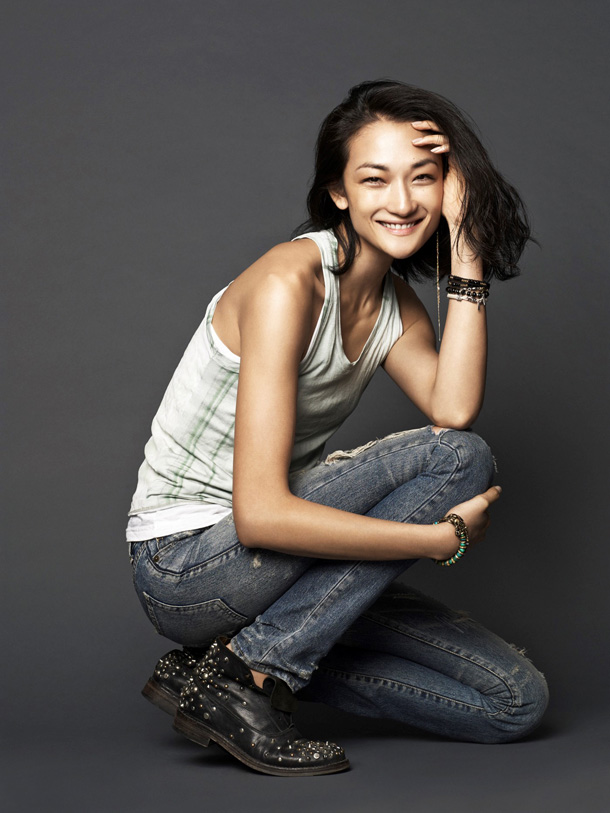 「冨永愛 師弟関係の長渕剛プロデュースで初自叙伝＆独り舞台」1枚目/2