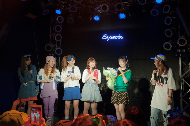 「Especia杉本暁音脱退公演 メンバー涙堪えられず「君の事一生離さないんだよ」」1枚目/173