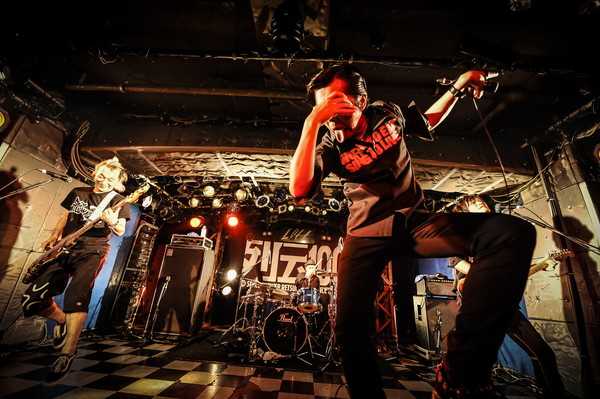 「怒髪天」17枚目/91